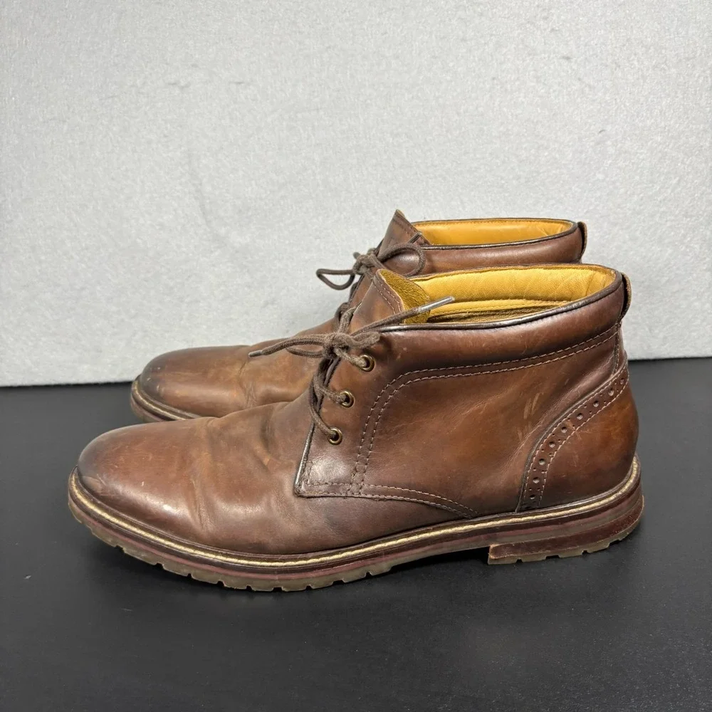 Florsheim Fenway Men's Brown Leather Chukka Boots Plain Toe Size 10 D 11875-215